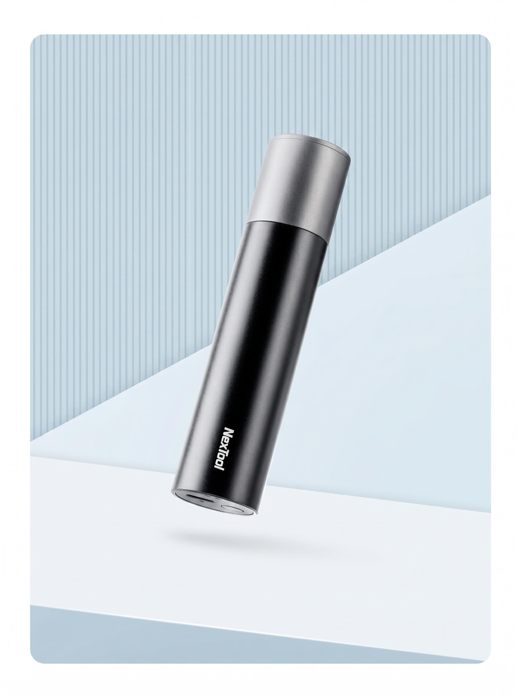Natto Minimalist Zoom Flashlight